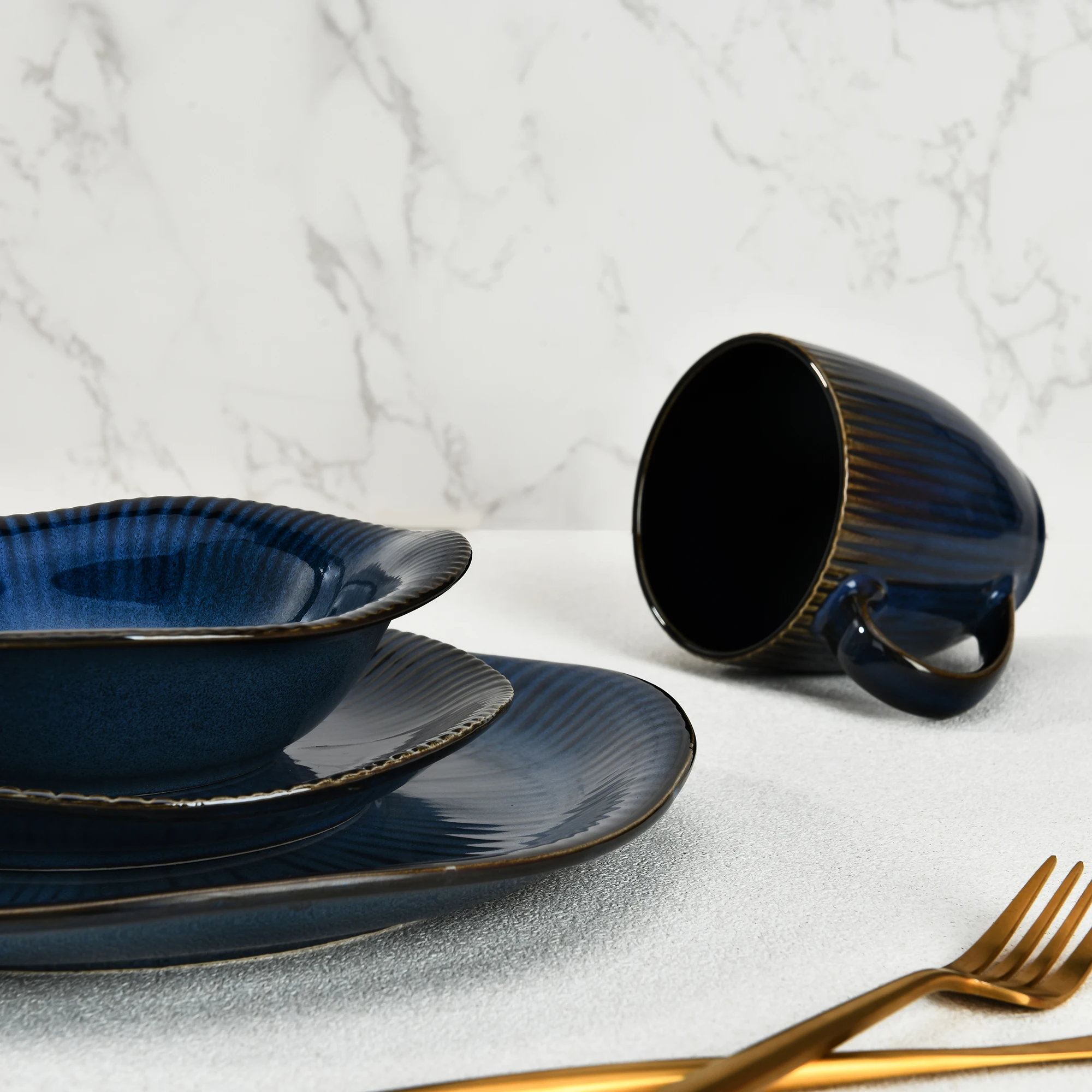 16pcs Retro Blue Glaze Japanese Style Stoneware New round Dinner Plate Bowl Tableware Sets Blue Glaze Service Dinnerware Set