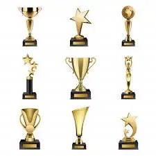 China Custom high quality new creative design trophy trofeos metal cup award champion trophies 2021