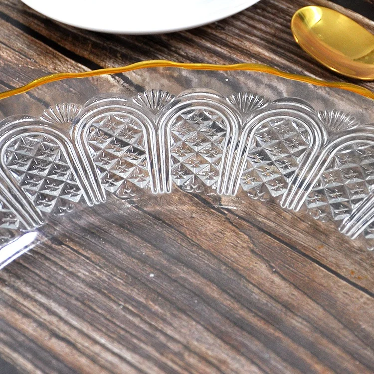 Custom 13 inch glass pressed chargers plate for wedding Gold rim pattern charger plate