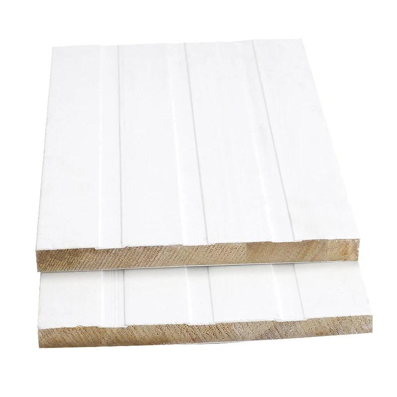 Внутренняя отделка для дома, Деревянные белые грунтованные молдинги