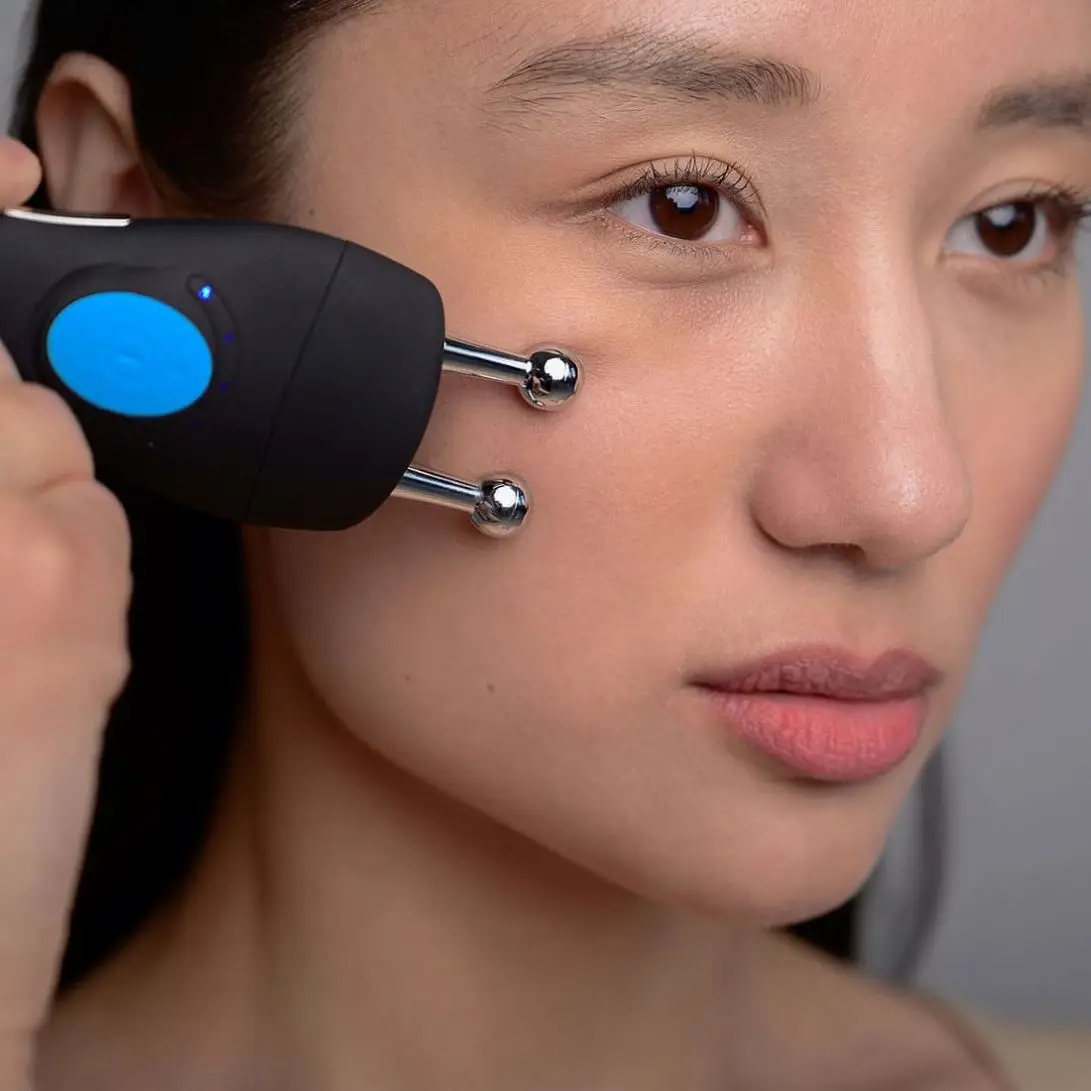 Hot Sale Galvanic Facial Machine Microcurrent Laser Face