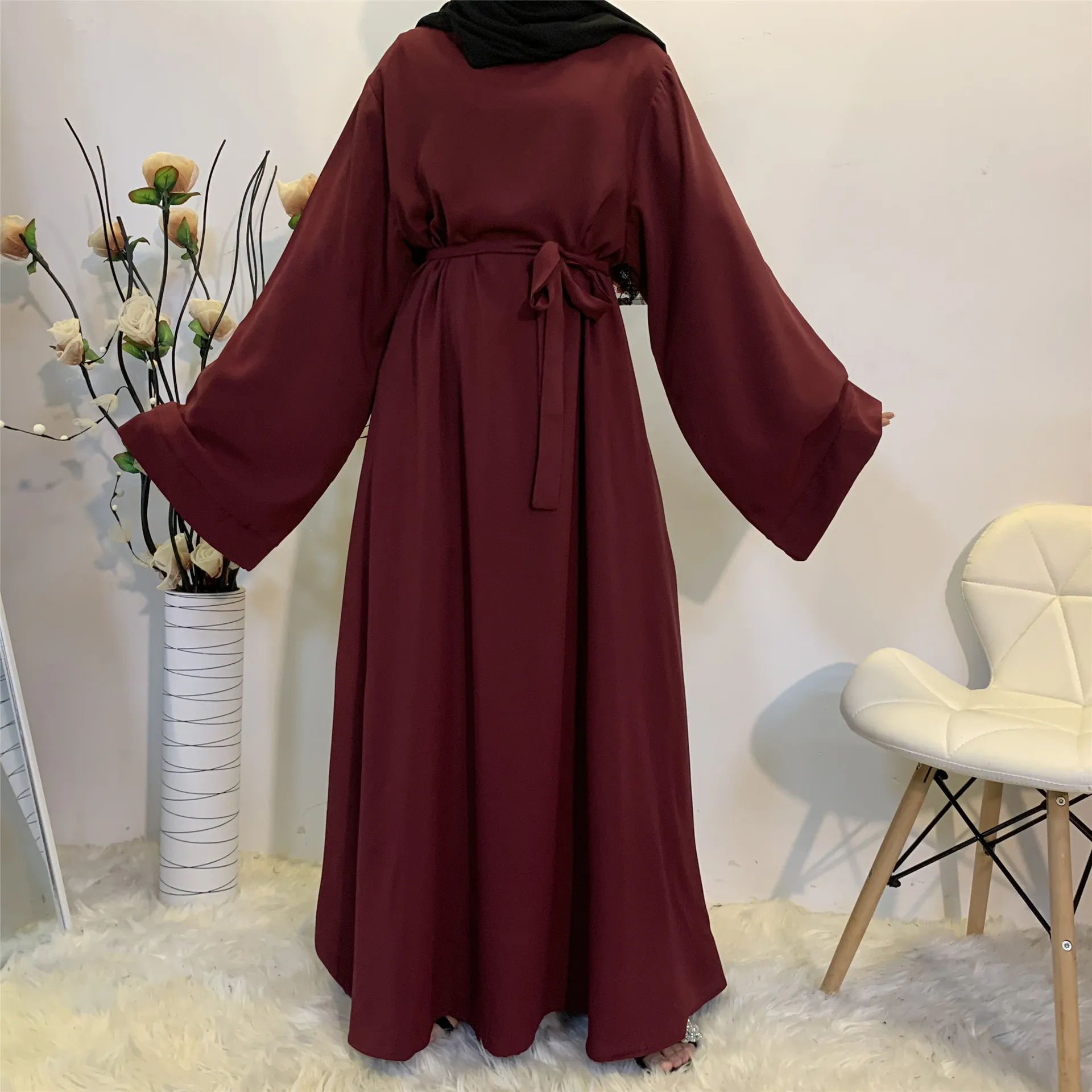 Factory ready-made wholesale solid color large lace-up women muslim dress support customization