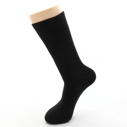 2020 wholesale New socks cheap  high quality men cotton sports socks  100% Cotton black Socks