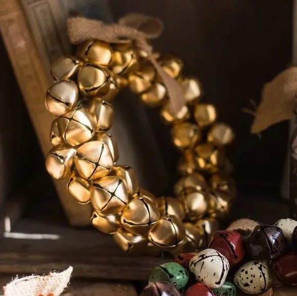 Hot colorful Christmas ornaments iron bell wreaths metal Christmas bell garland wreath