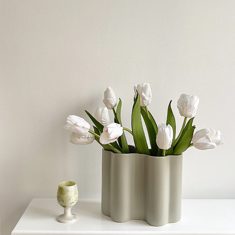 Creative Nordic Flower Arrangement Creative Burning Flower Vase Matte Gray Hydroponic Ceramic Vase Home Decor