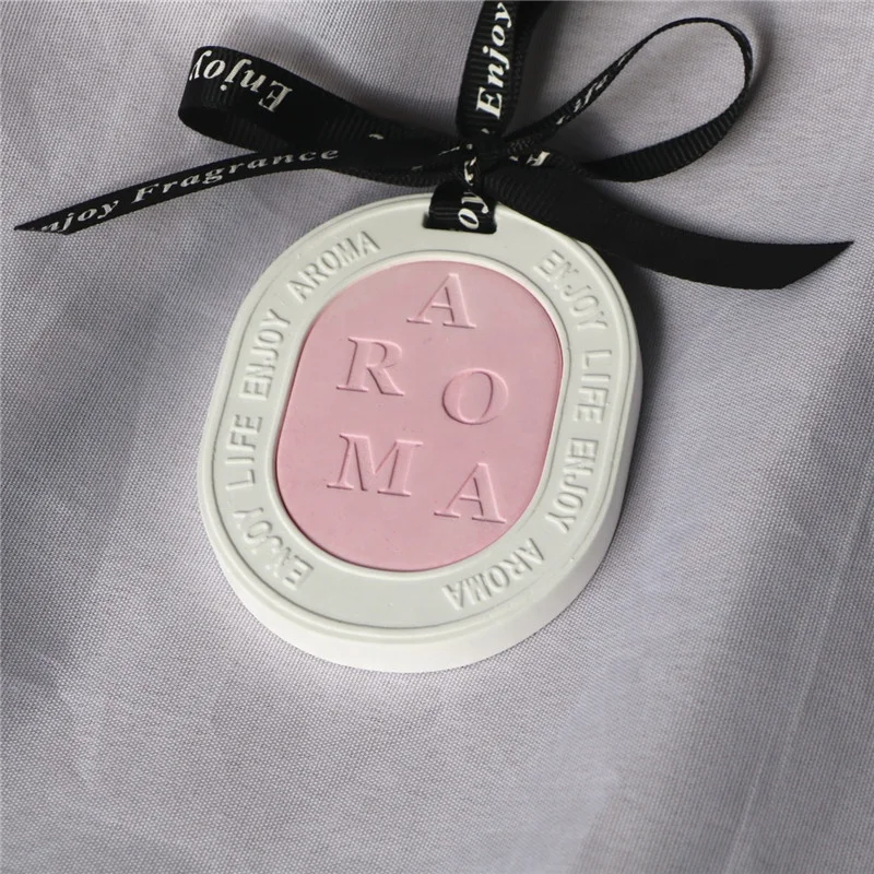 Ins Multiple Color Matched Home Fragrance Oval Hanging Ceramic Aroma Stone Essential Oil Diffuser