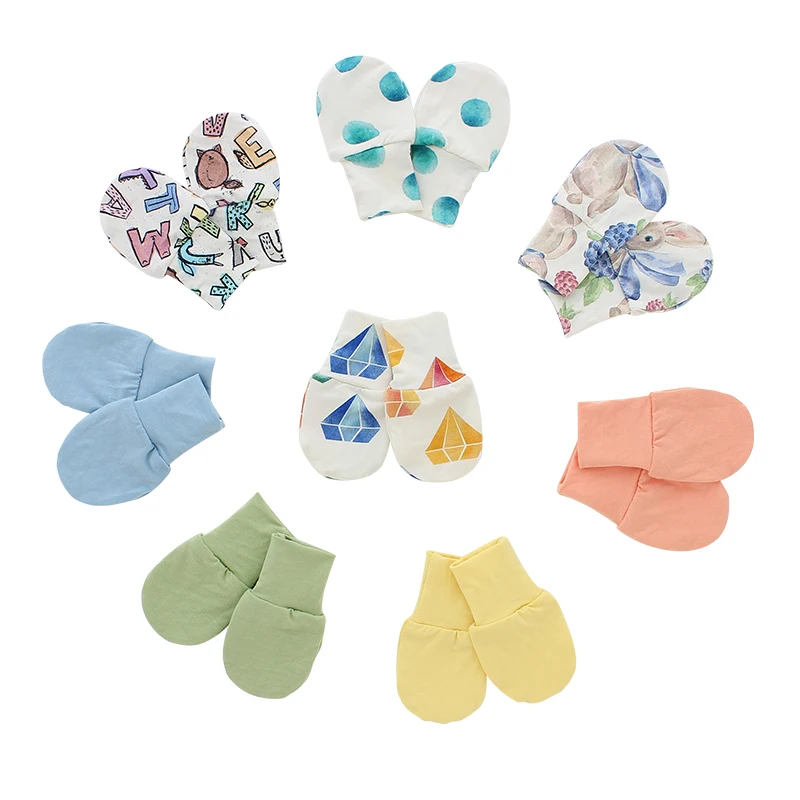 Wholesale Lovely Printed Solid Color Baby Mittens Customize New Born Bamboo Cotton Fabric Autumn Winter Super Soft Baby Gloves