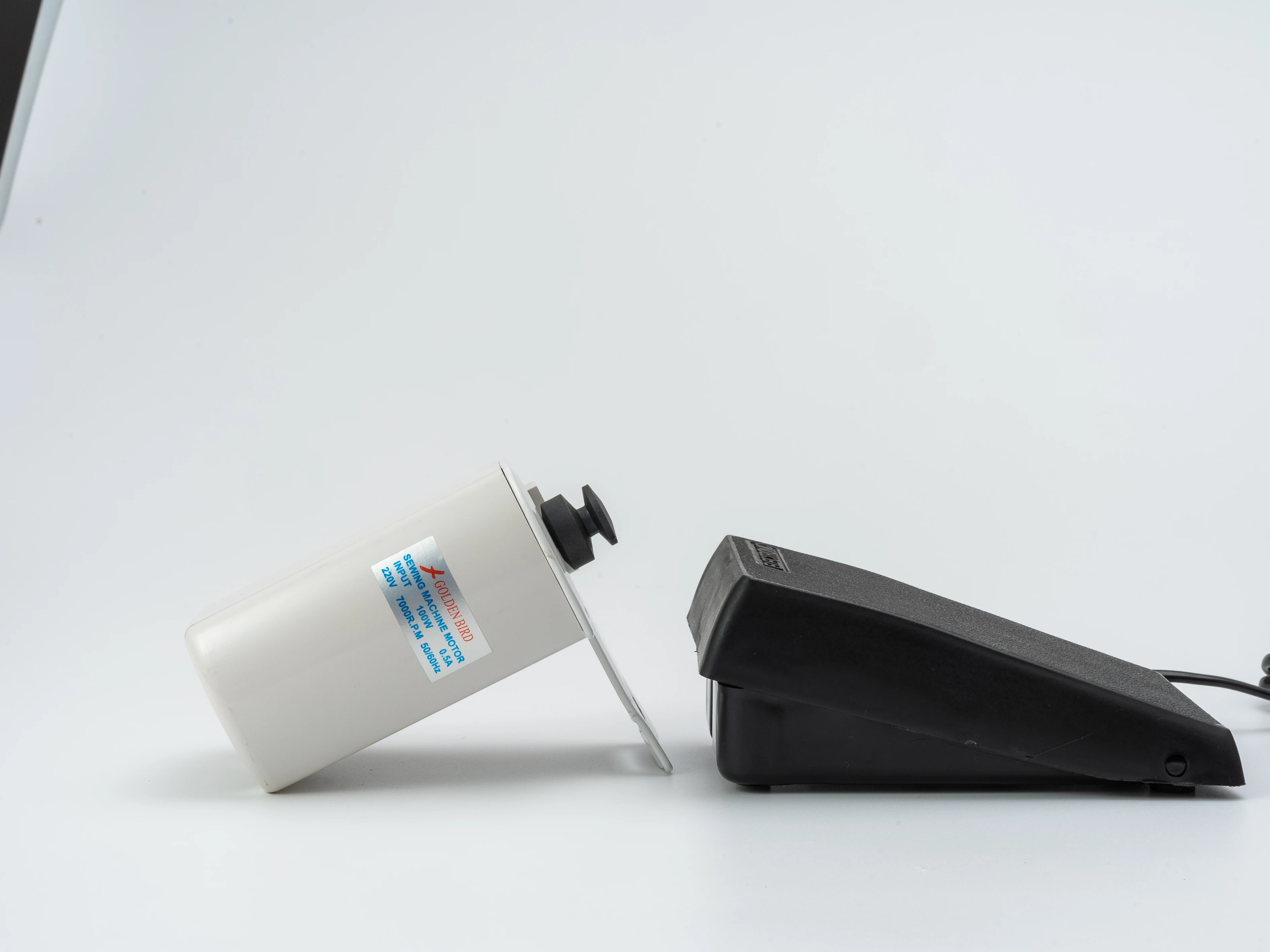 singer sewing machine motor with pedal for multi-function sewing machine