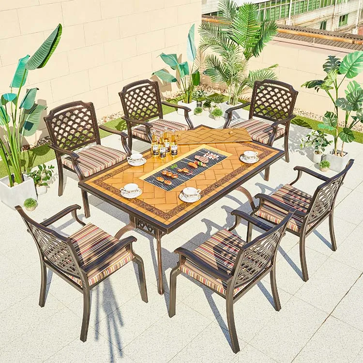 Luxury Simple Outdoor Cast Aluminum Table And Chair Balcony Metal Small Funiture Combination Villa Courtyard Terrace Table Chair