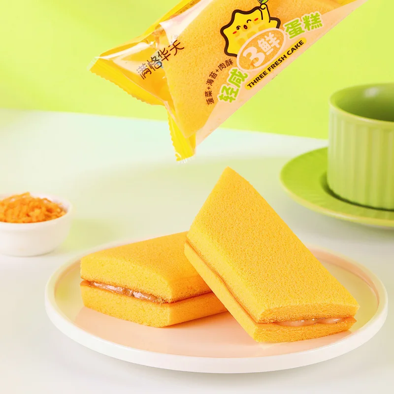 Hot Selling 400g Delicious Milk Bread Wholesale Leisure Snacks Fresh Light Salty Flavored 3 Fresh Cake