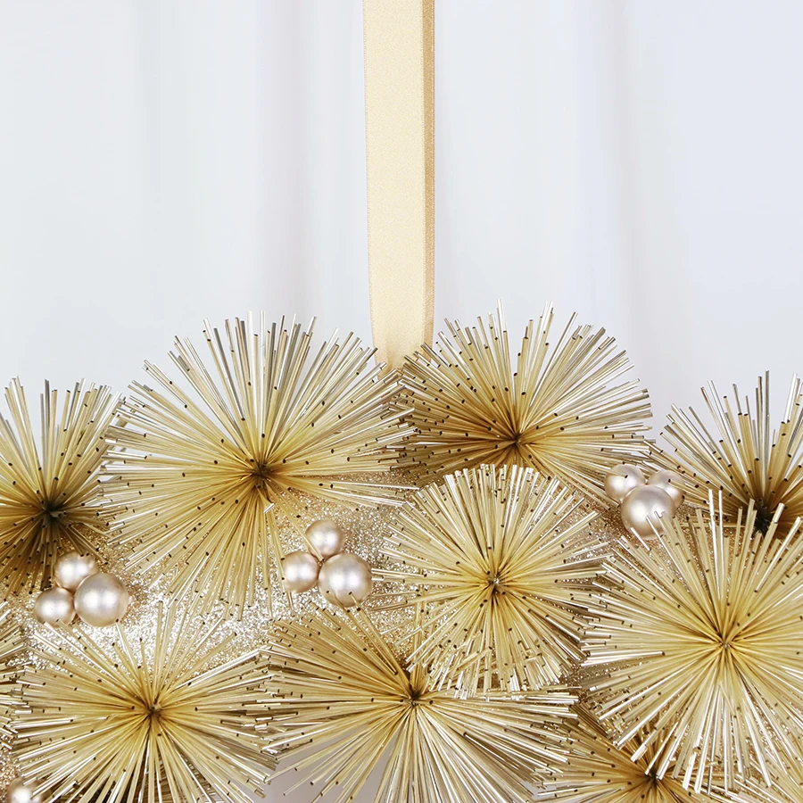 Wholesale champagne gold Christmas Wreath with glitter pompom flower Home pendants