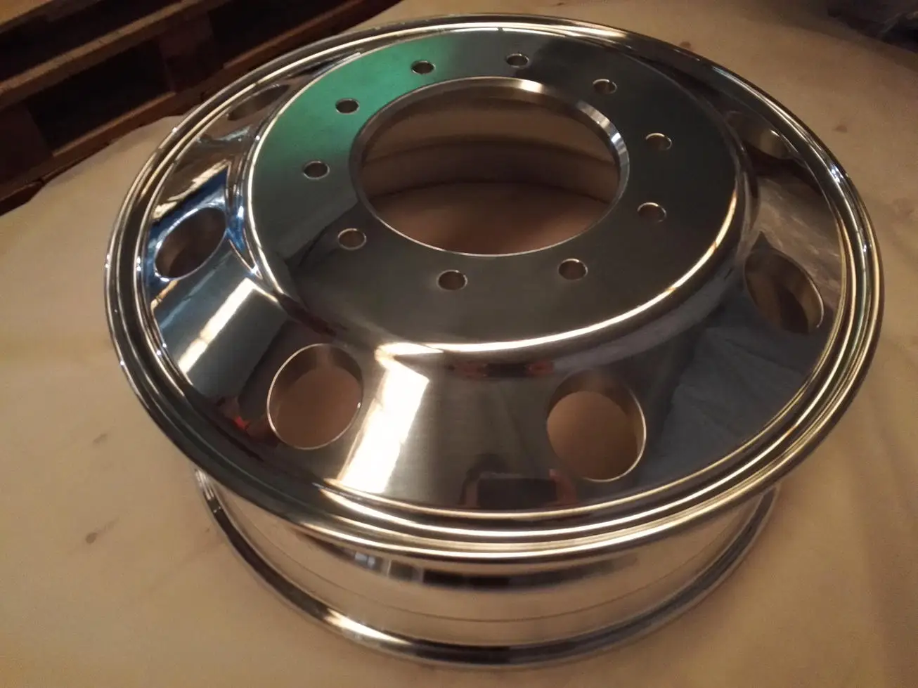 
aluminum forged wheels 19.5' for sales 