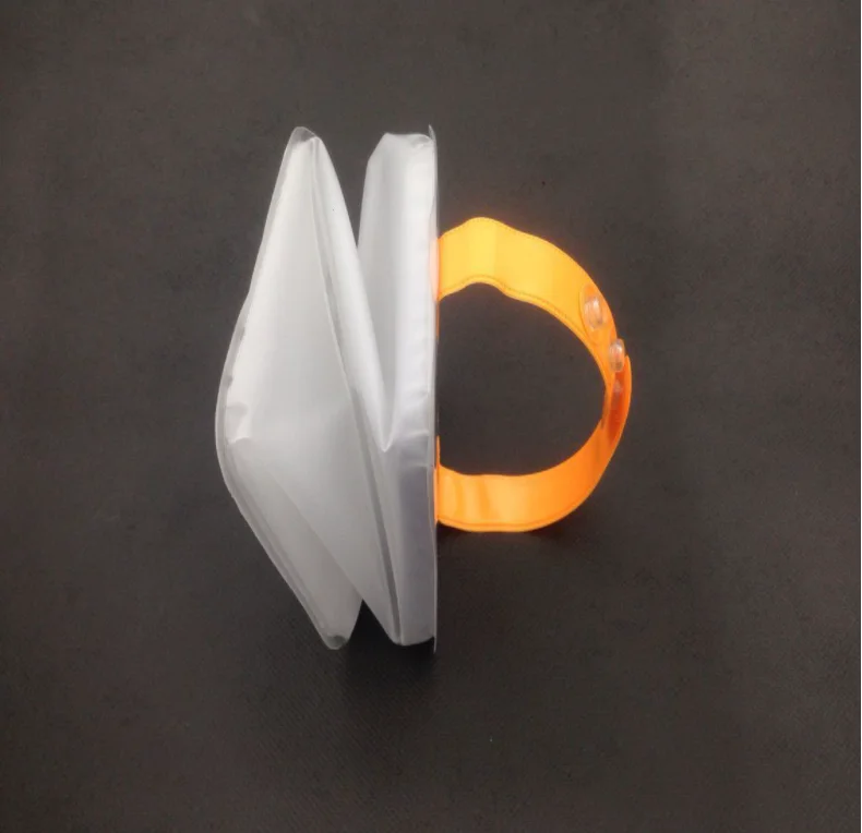 Outdoor collapsible Led solar inflatable light camping lantern