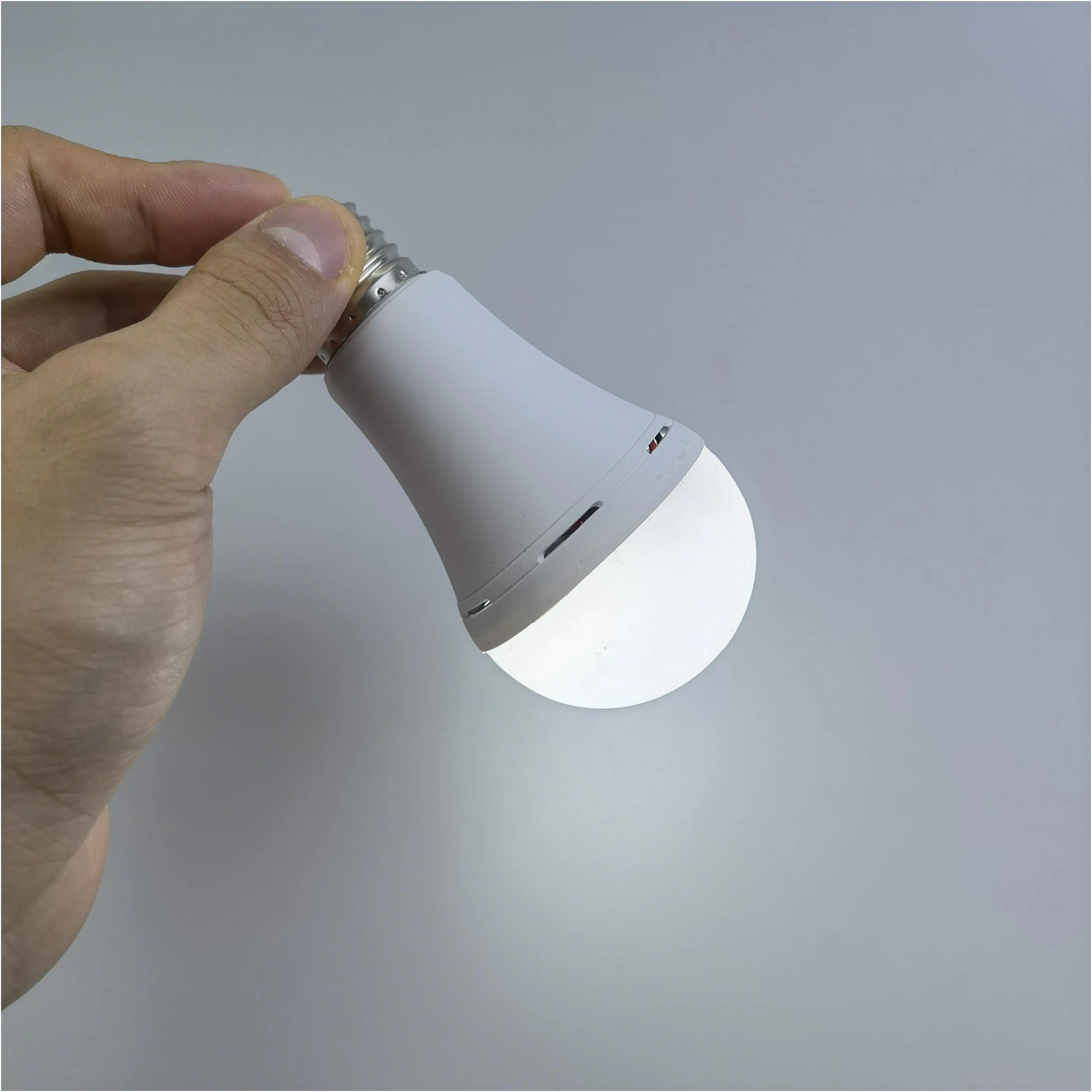 Led Bulbs White Energy Saver Electric Best Quality Vintage Glass Raw Material With Battery Mini New Design Dimmable 80W Led Bulb