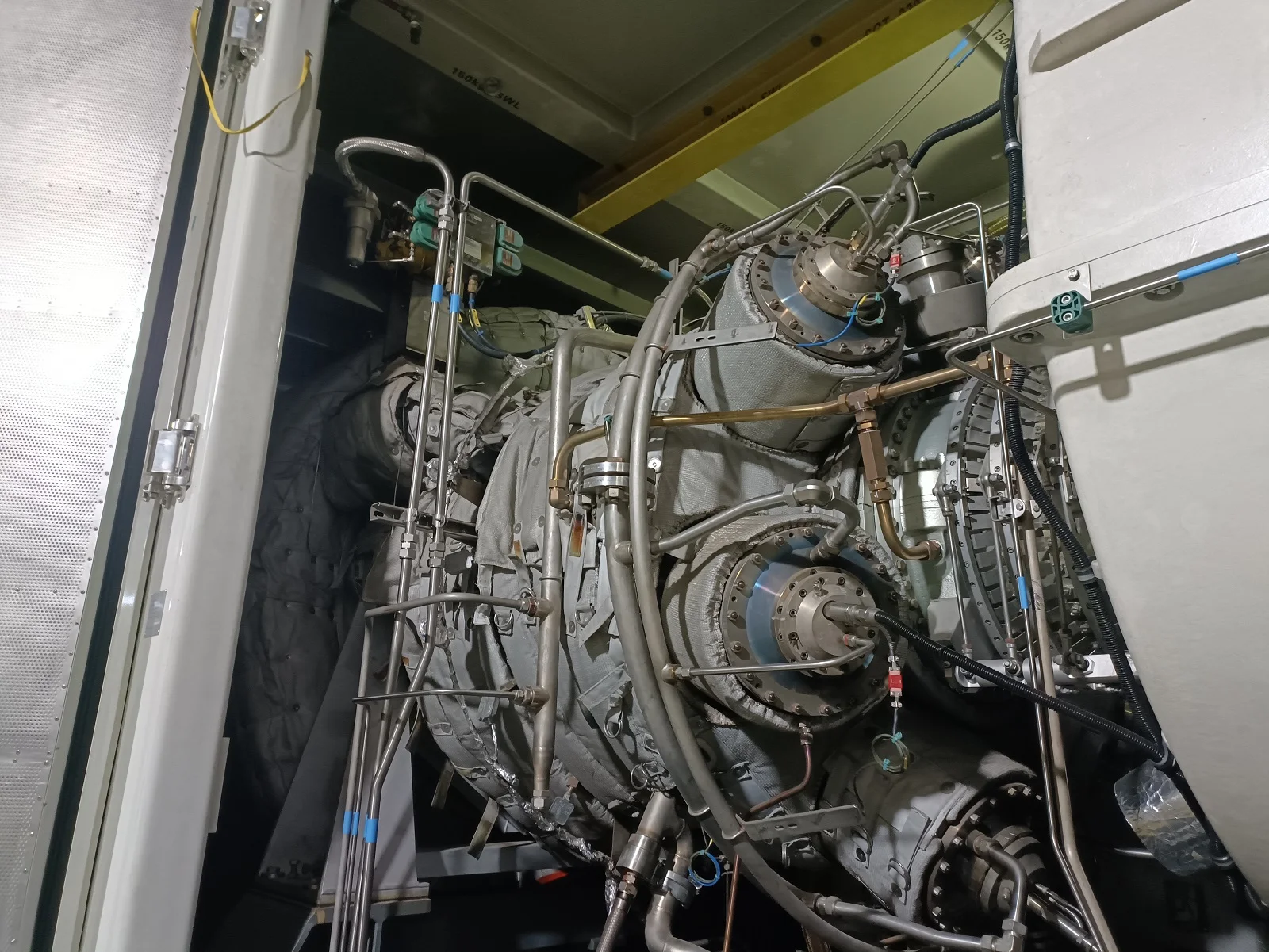 Used Siemens Turbine Model  SGT-400 Hot Product Power Plants Gas Turbine  for Electricity Generation