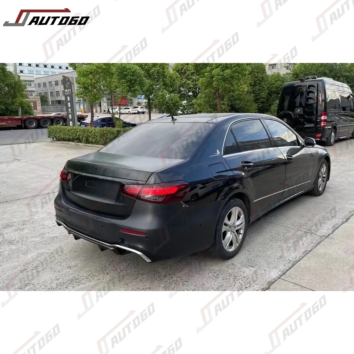 Bodykit For Benz W212 E 2009-2017 upgrade to 2021 AMG Front Rear Bumper Grille Hood Fender Side Mirror Headlight Taillight Trunk