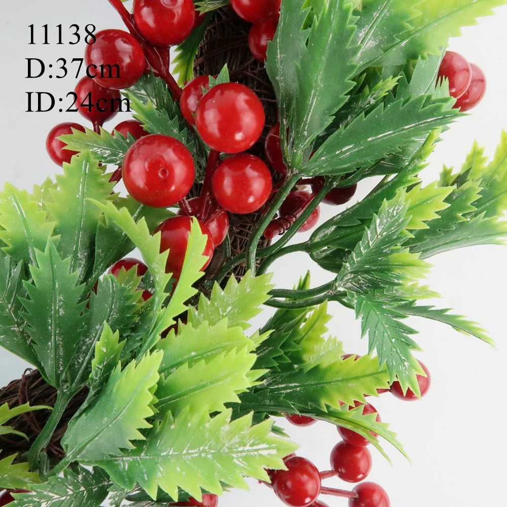 Pine cones and red berries wreath Christmas berries wreath for front door decorations wholesale #11138