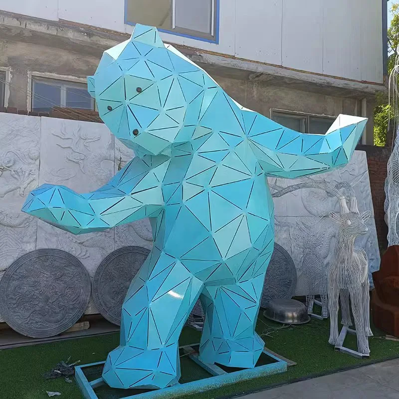 DS-1762 Powered LED light animal sculpture Stainless steel geometric Multi - faceted bear statue