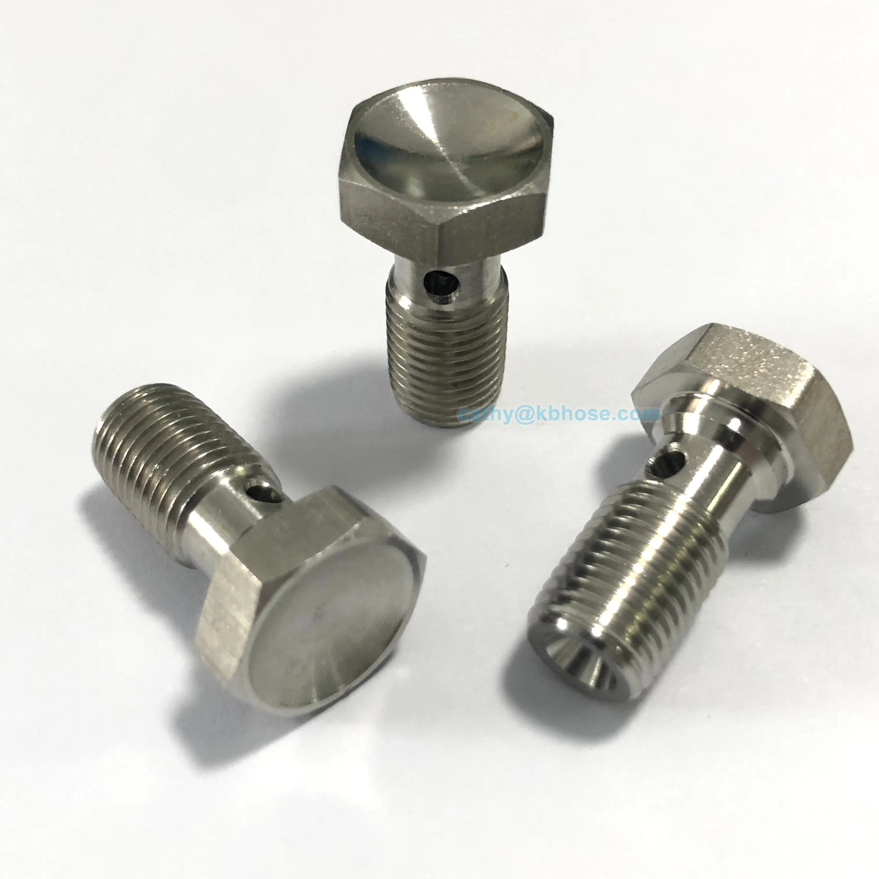 Custom Stainless Steel M10x1.0 Metric Thread Turbo Brake Hose Line Fitting Single Banjo Bolt Screw with Copper Washers