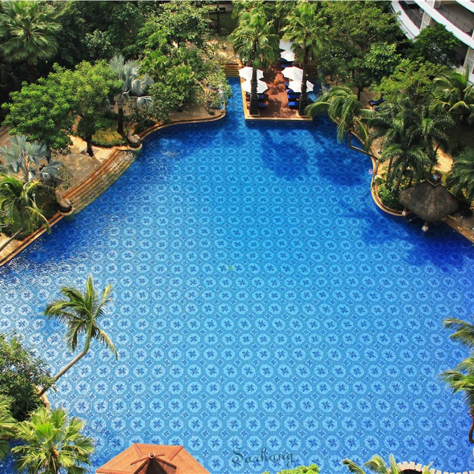 Hot Melt Blue Iridescent Tiles Pearlescent Outdoor Swimming Glass Pool Mosaic Tiles Blue Color Iridescent Glass Mosaic Pool Tile