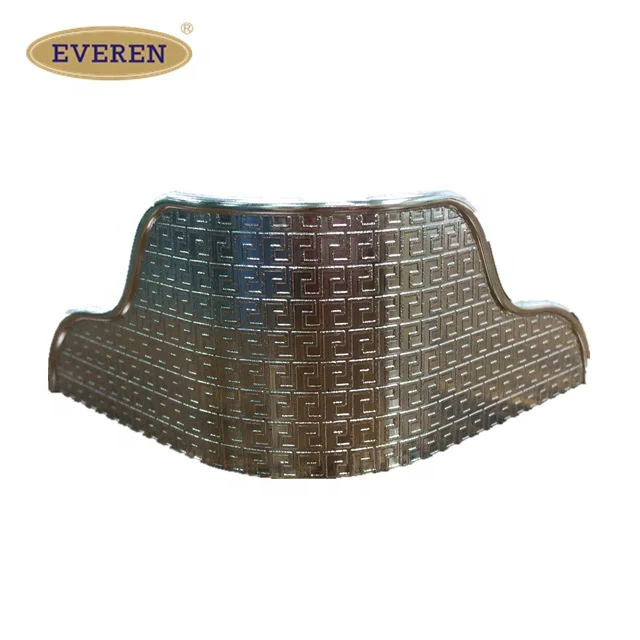 Пластиковая защита для углов дивана