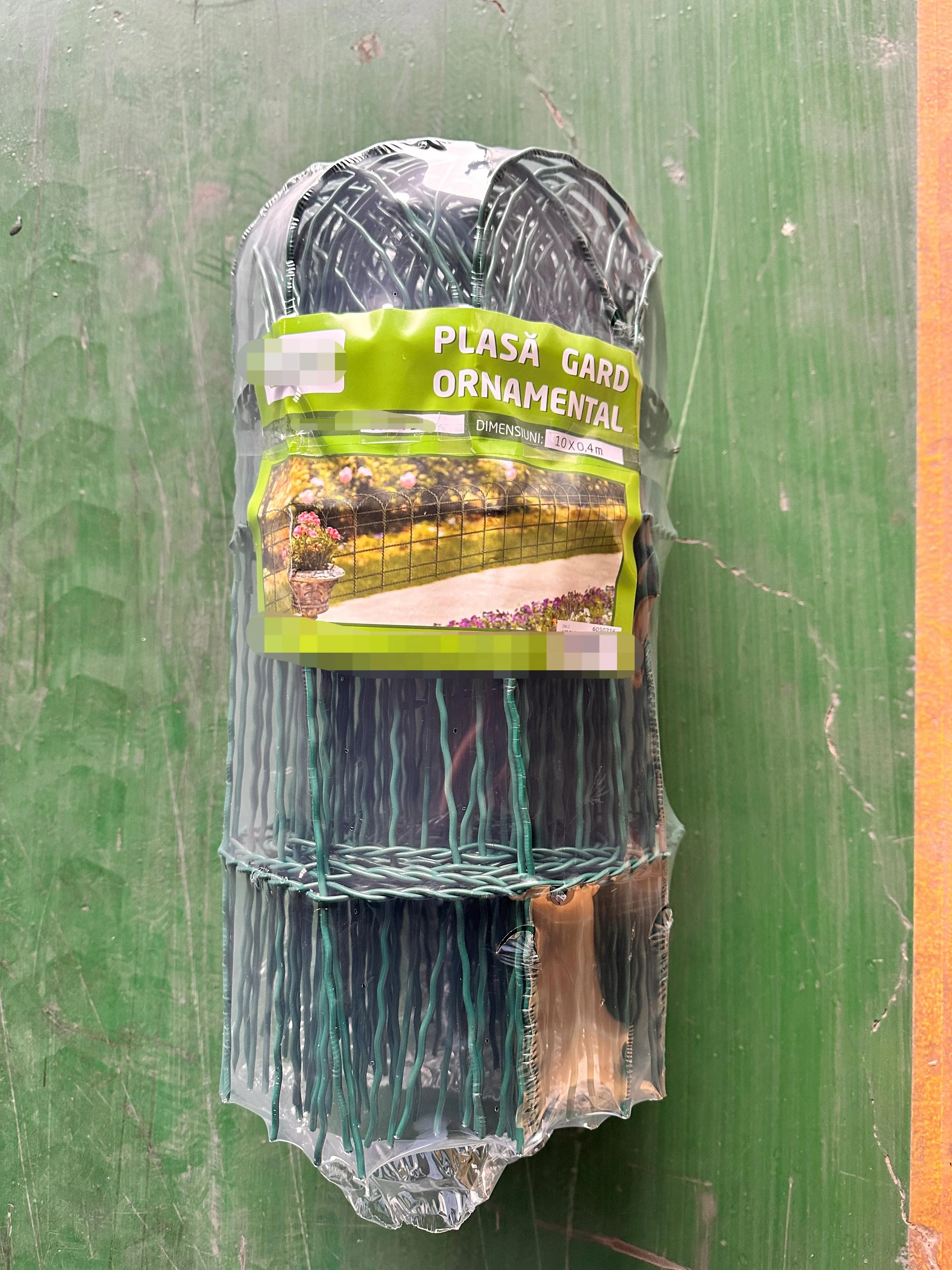 Flexible Garden Border Fence Weaving Fence With Scrolled Top Corrugated Vertical Wires For Garden or Home Use