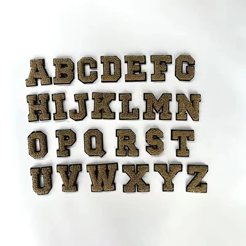 Низкий минимальный объем 26 алфавитов A-Z 8 см нашивки с монограммой вышивка тканевая ткань железные из синели для сумок