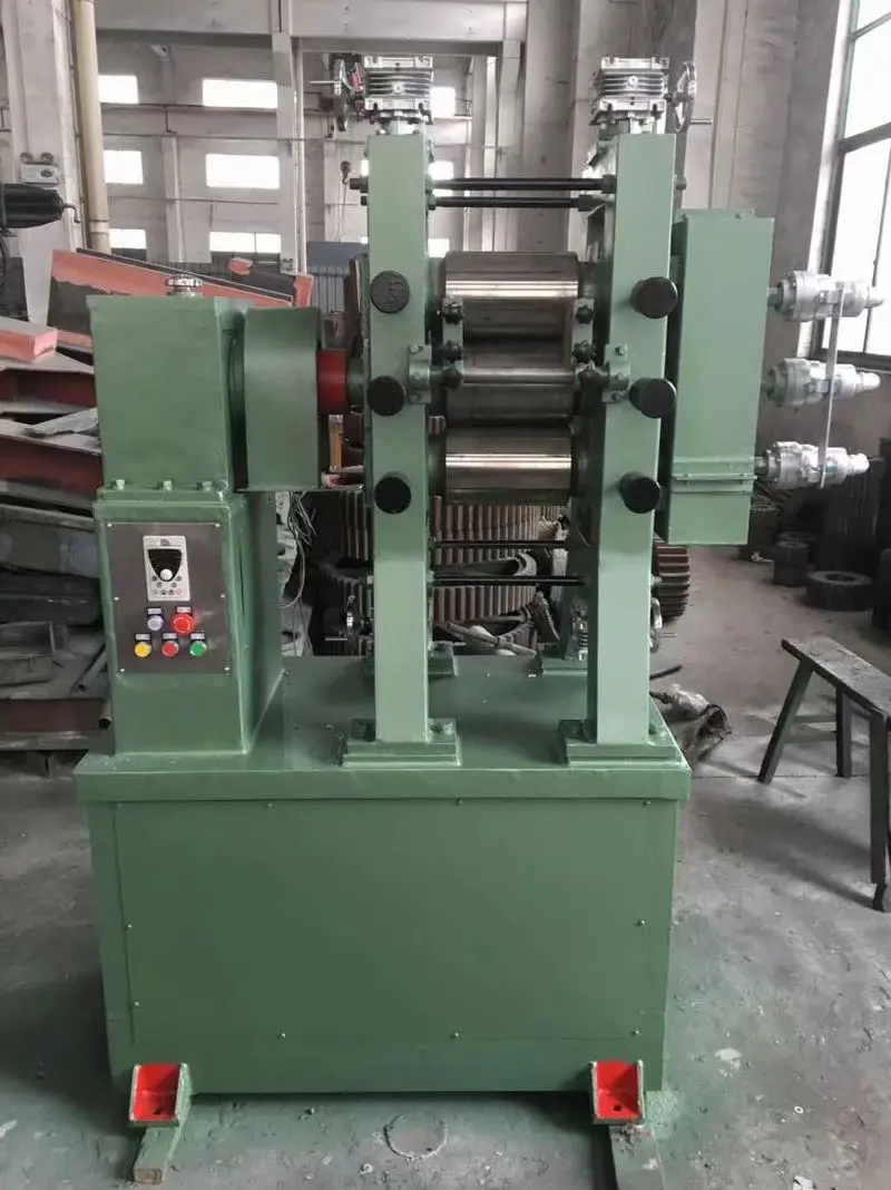 XY4 F 610*1730 4 roll rubber calender machine / calendering line machine price