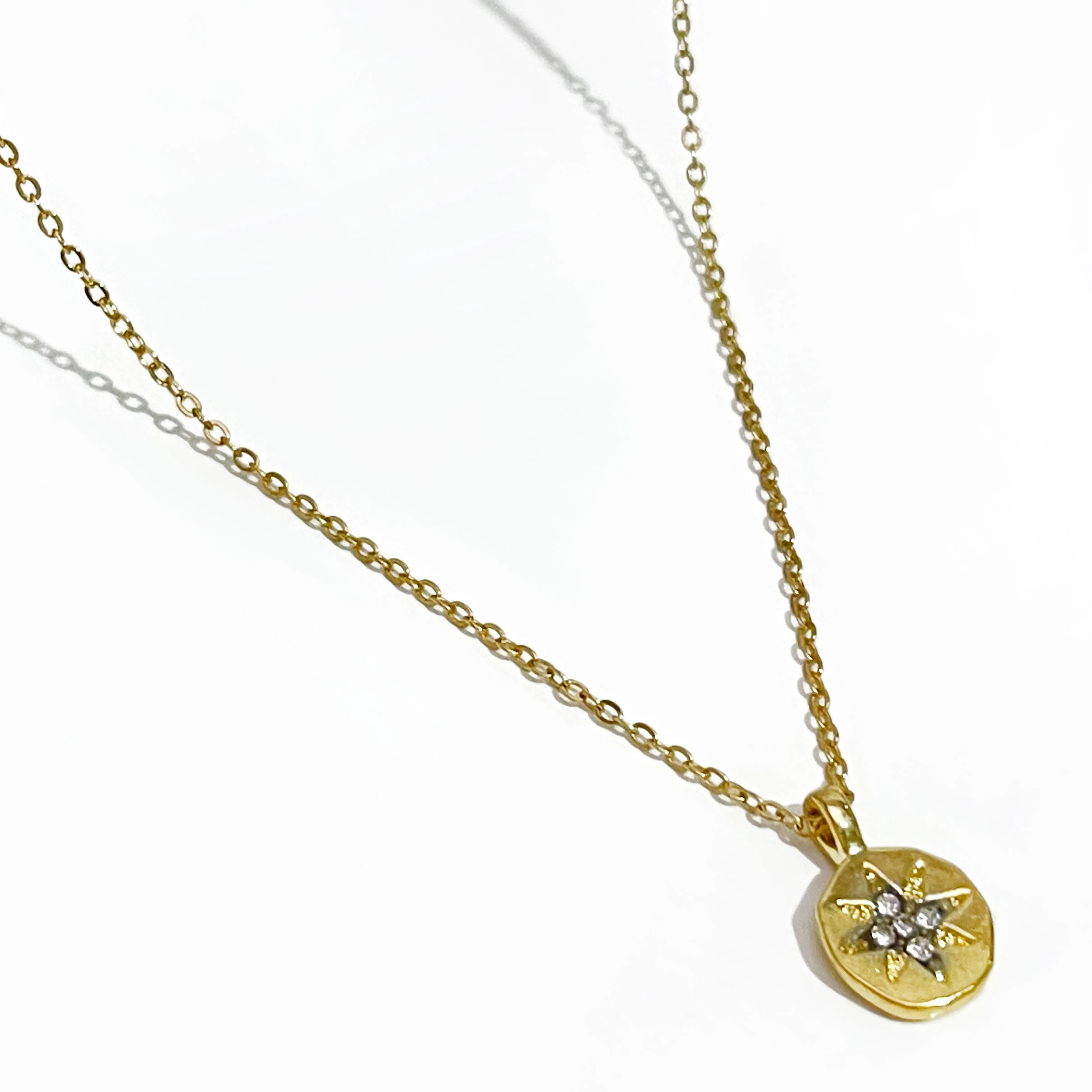 Delicate Crystal Starburst Coin Charm Choker Women Boho Dainty Layered Small CZ Stone Zircon Disc Pendant Necklace Fine Jewelry