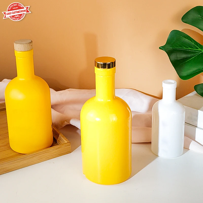 Luxury Custom Colors 100ml 375ml 500ml 750ml glass Olive Oil bottle brandy vodka whiskey gin liquor packaging bottle with cork