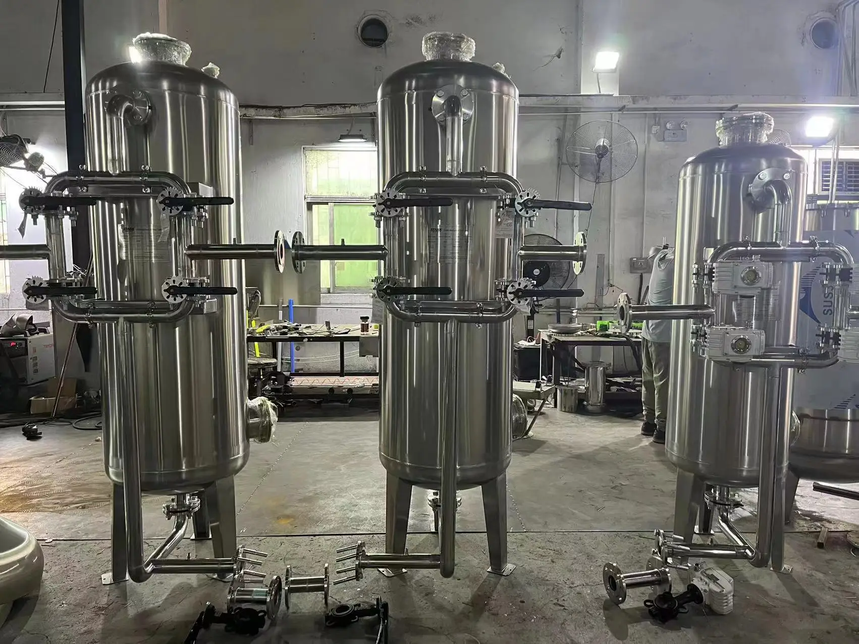 Customized High-quality preprocessing system mechanical filter activated carbon&resin filter stainless steel water filters