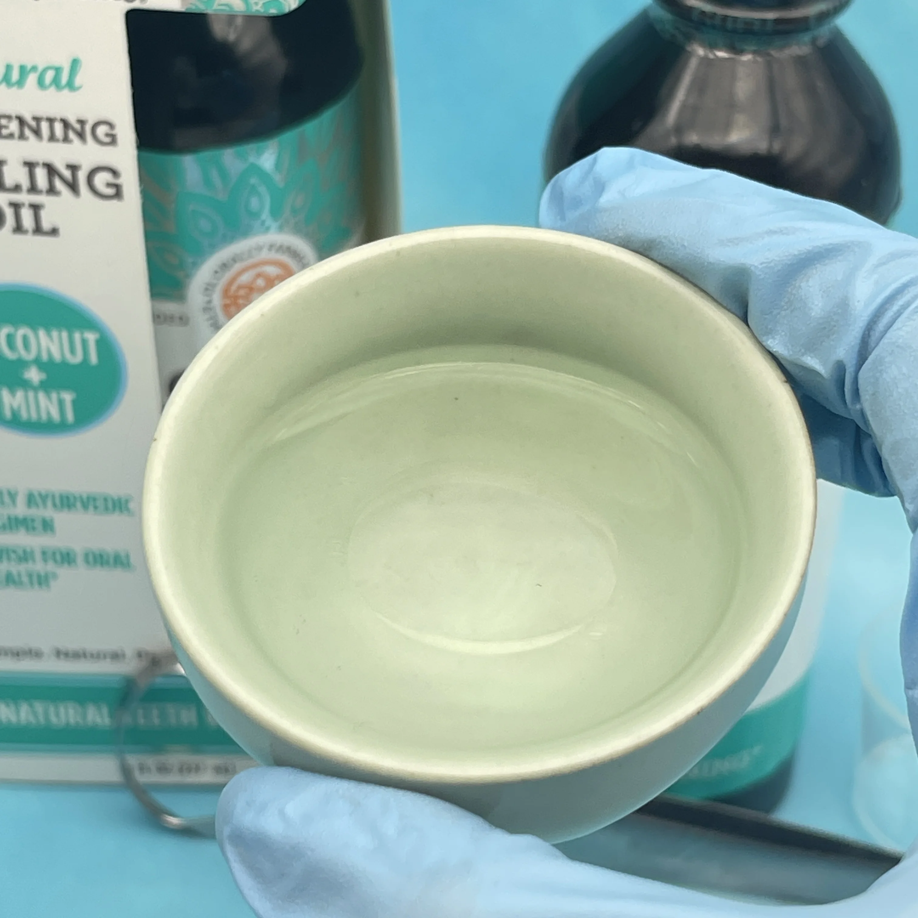 Guru Nanda Pulling Oil for Teeth Whitening Natural Supports Healthy Teeth & Gums & Fresh Breath 3 Years Coconut Oil Mouthwash