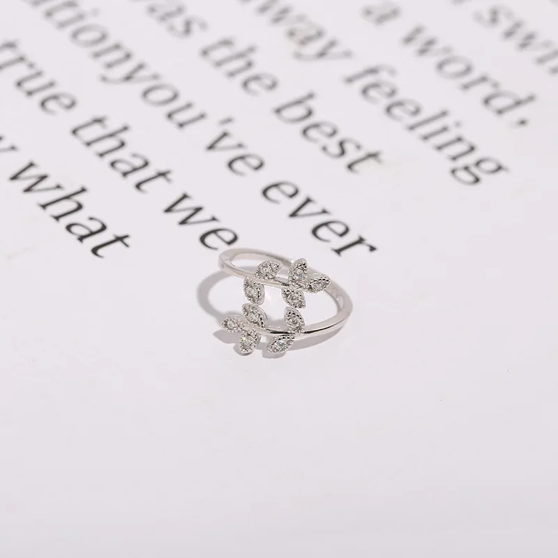 925 silver ring Korean edition small fresh and versatile temperament inlaid with diamond leaf opening ring olive