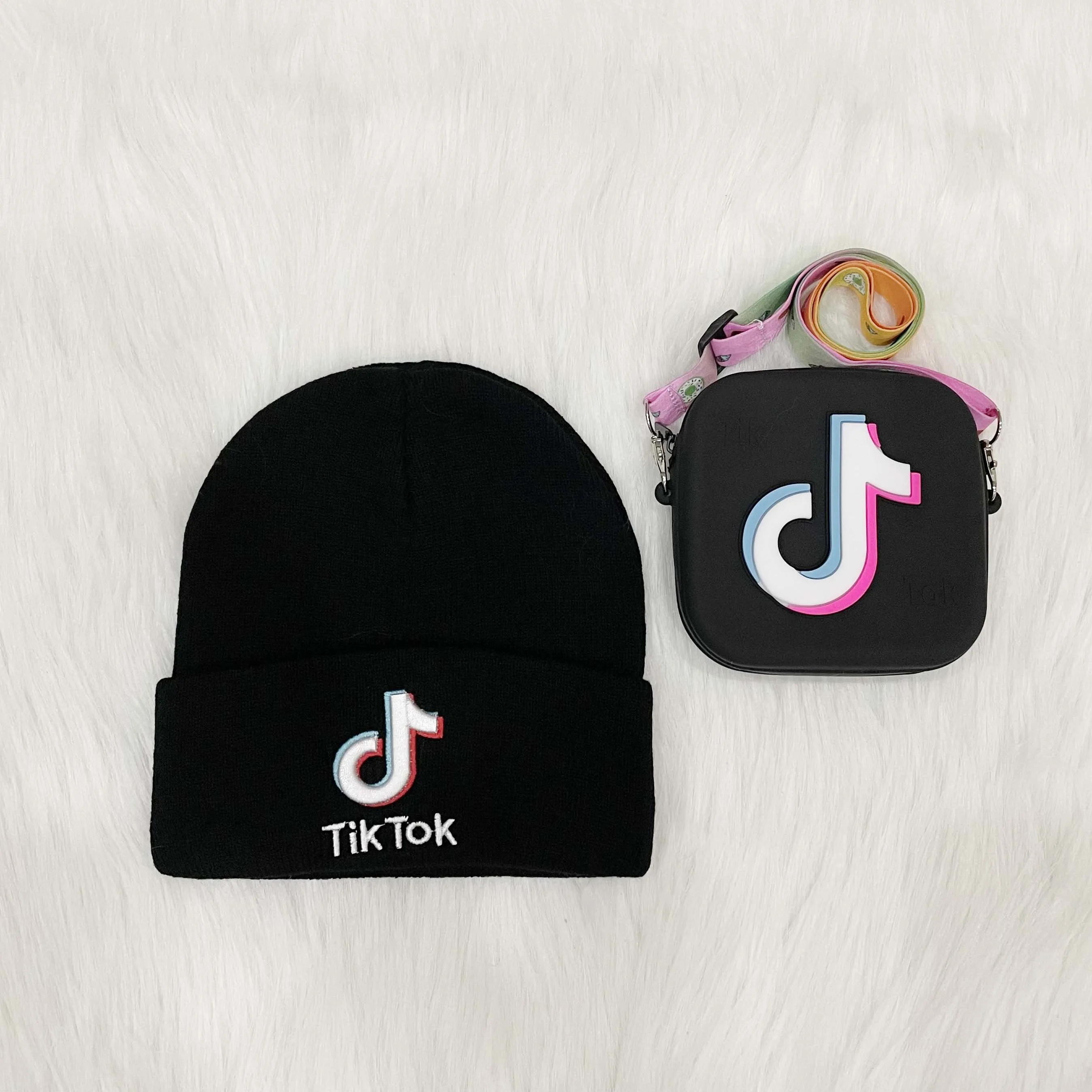  Модные женские модные зимние шапки и кошельки Tik Tok роскошные дизайнерские вязаные теплые