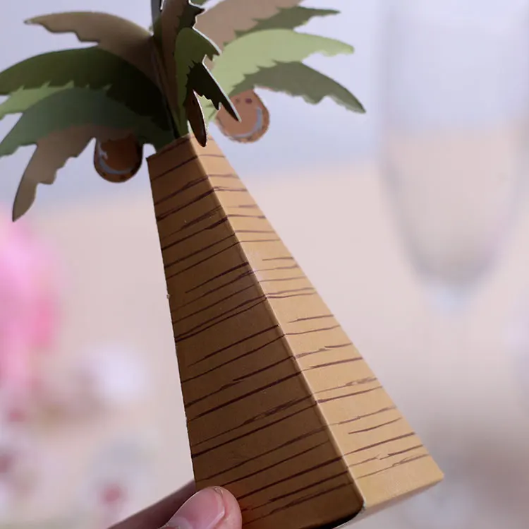 Wholesale Custom Wedding Favors Coconut Tree Candy Boxes Gift Packaging Box Paper Gift Candy Boxes for Hawaii Party