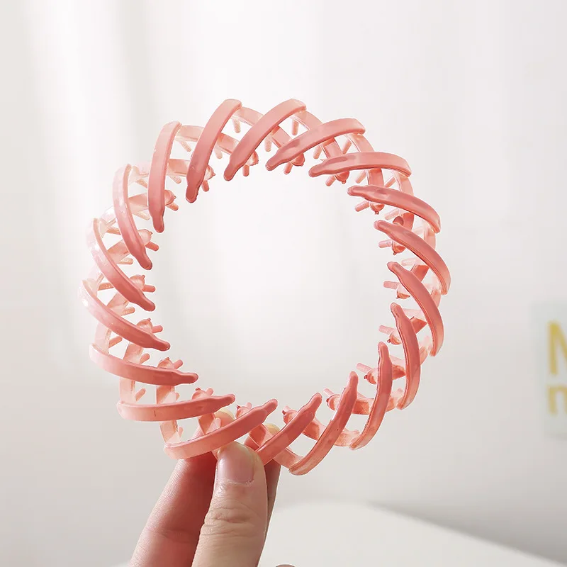 Wholesale in Stock Fashionable Rounded Circular Plastic Succinite Amber Like Acrylic Acetate Hair Claw
