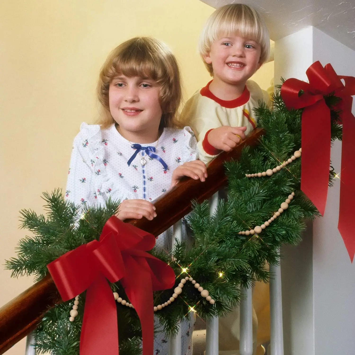 13.6 Feet Christmas Wood Bead Garland Christmas Tree Garland Boho Decorations Wall Hanging Farmhouse Home Decor Rustic Country