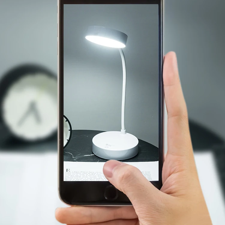 2020 New Eye Protection Multifunctional Rechargeable USB Study Lamp for Office Bedroom