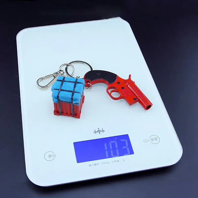 metal Fashion Golden Grade Helmet Backpack Frying Pan Charm Pendant Souvenir Eat Chicken Keychain