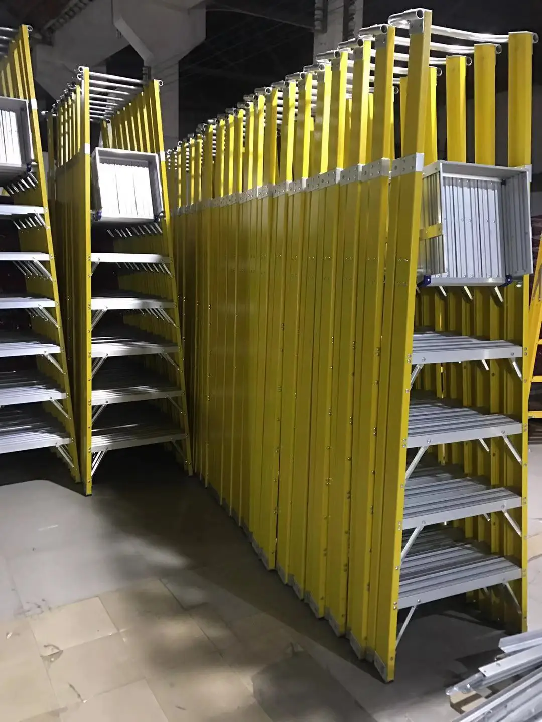 4 Step Ladder Folding Step Stool with Hand grip Anti-Slip and Wide Pedal FRP Stepladders for Home and Kitchen