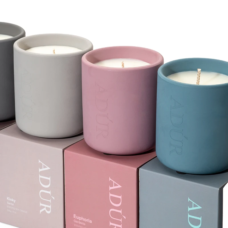 AIKUN Luxury Home Decoration Essential Oil Bicolor Ceramic Aroma Candle Best Scented Soy Wax Scented Candles