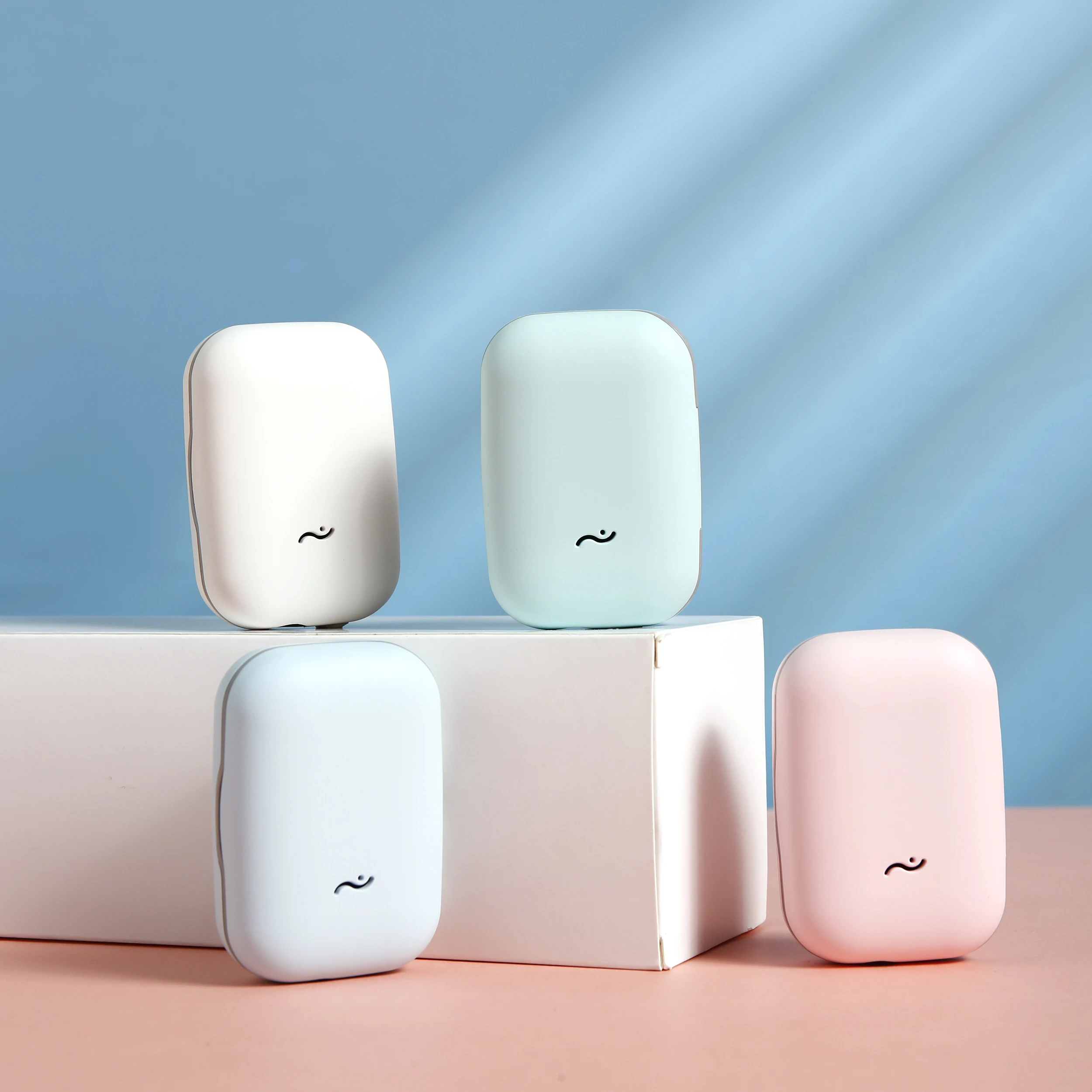 Usb-вентилятор со светодиодной подсветкой УФ зубная щетка пластиковых ящиков для хранения вещей, пластиковое литье 2022 Декодер каналов кабельного телевидения одиночный держатель для зубных щеток