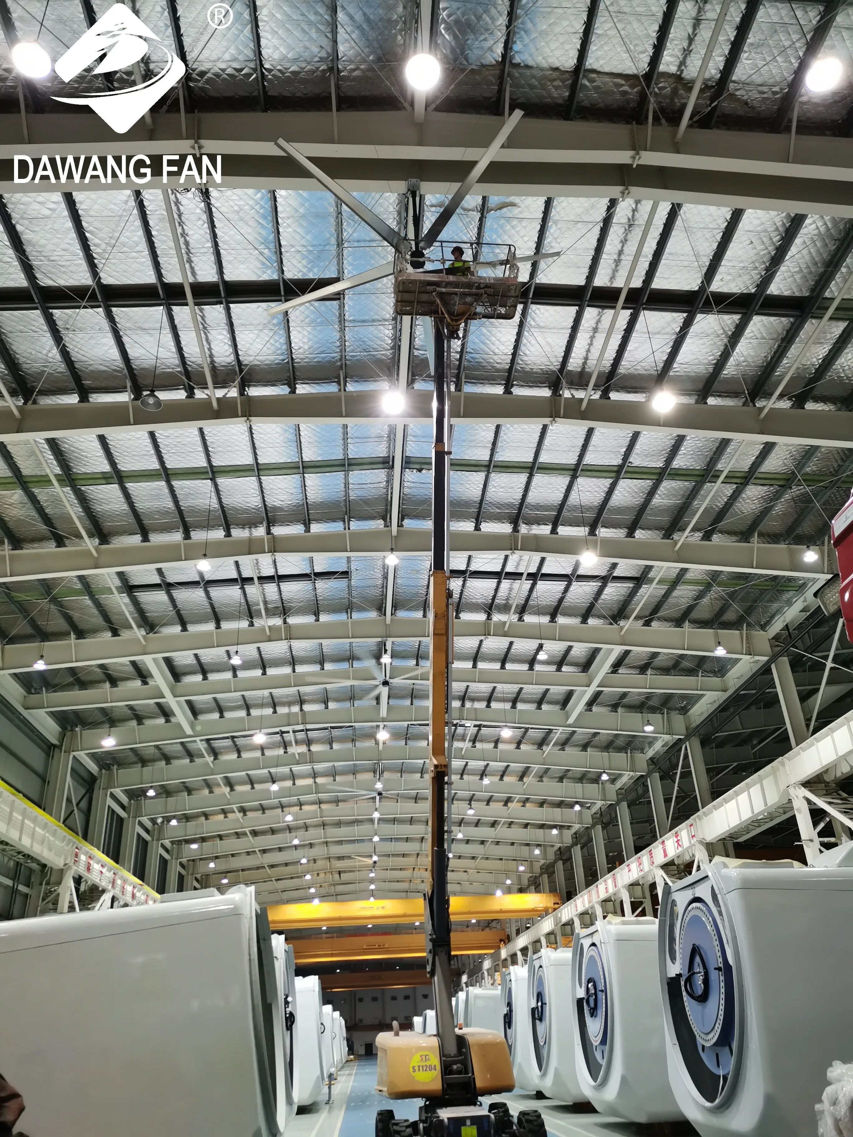 Самые популярные HVLS большие промышленные потолочные вентиляторы улучшают циркуляцию