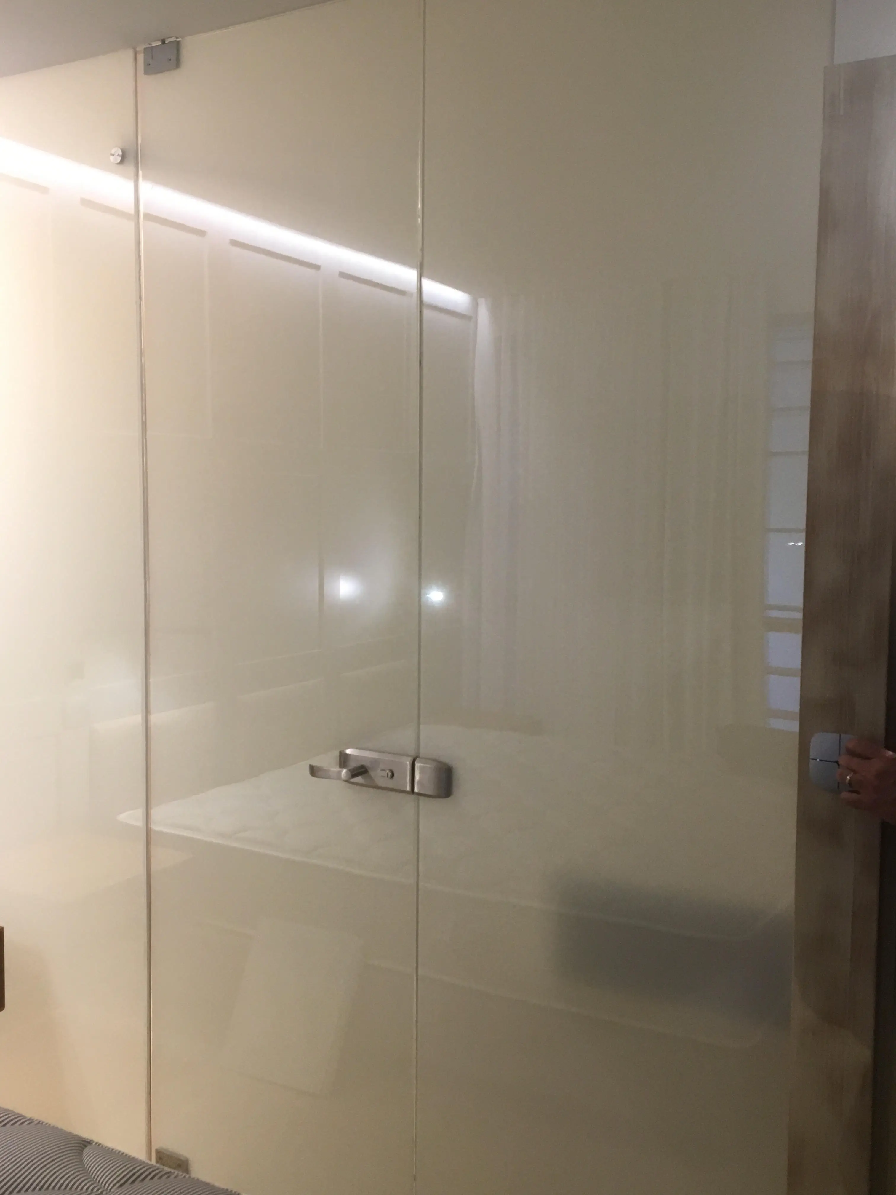 PDLC Smart Glass Light Control Glass For Partition