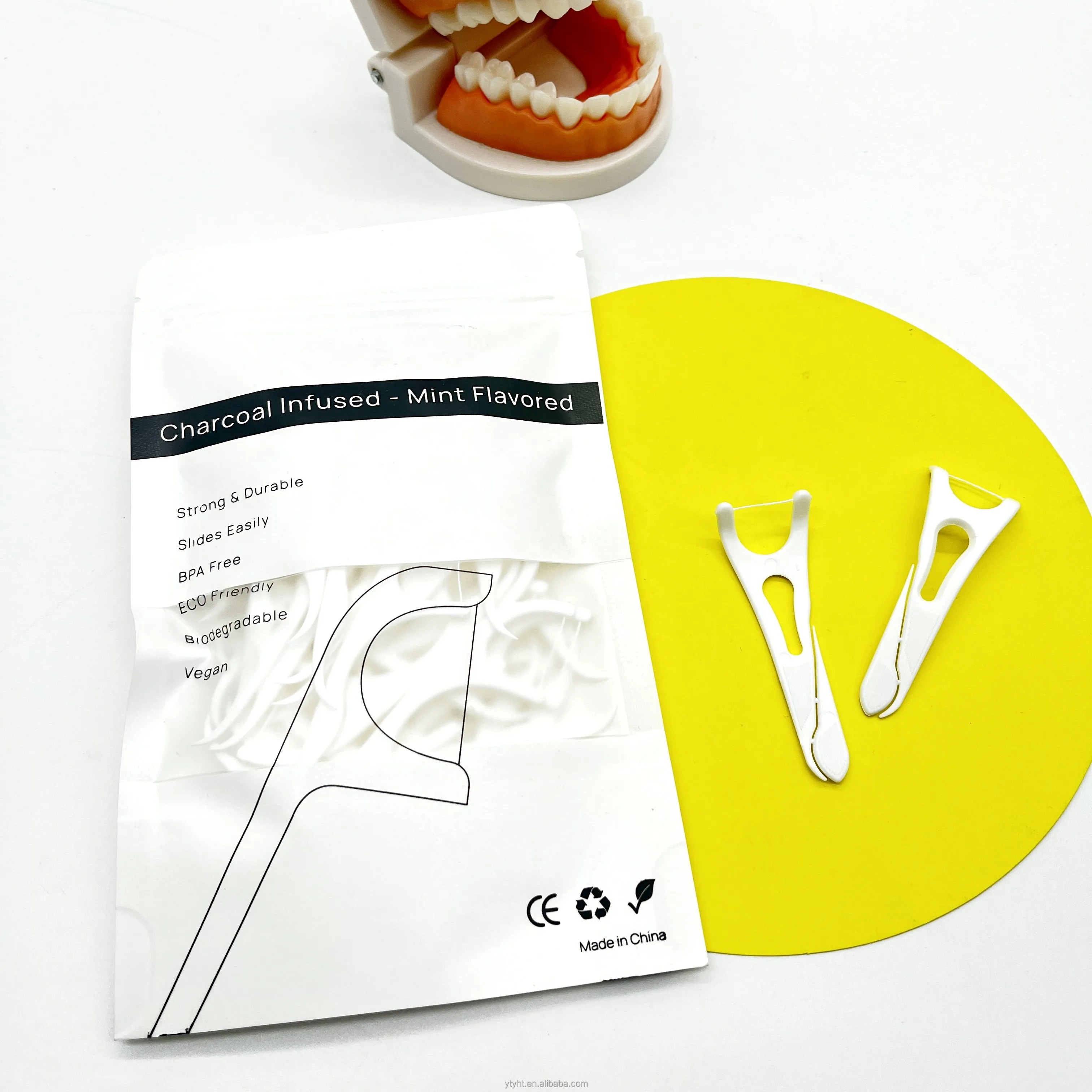 High Quality White Dental Floss Picks Mint Flavored Nylon/PLA/PTFE Oral Care Boxed Free Sample Wholesale