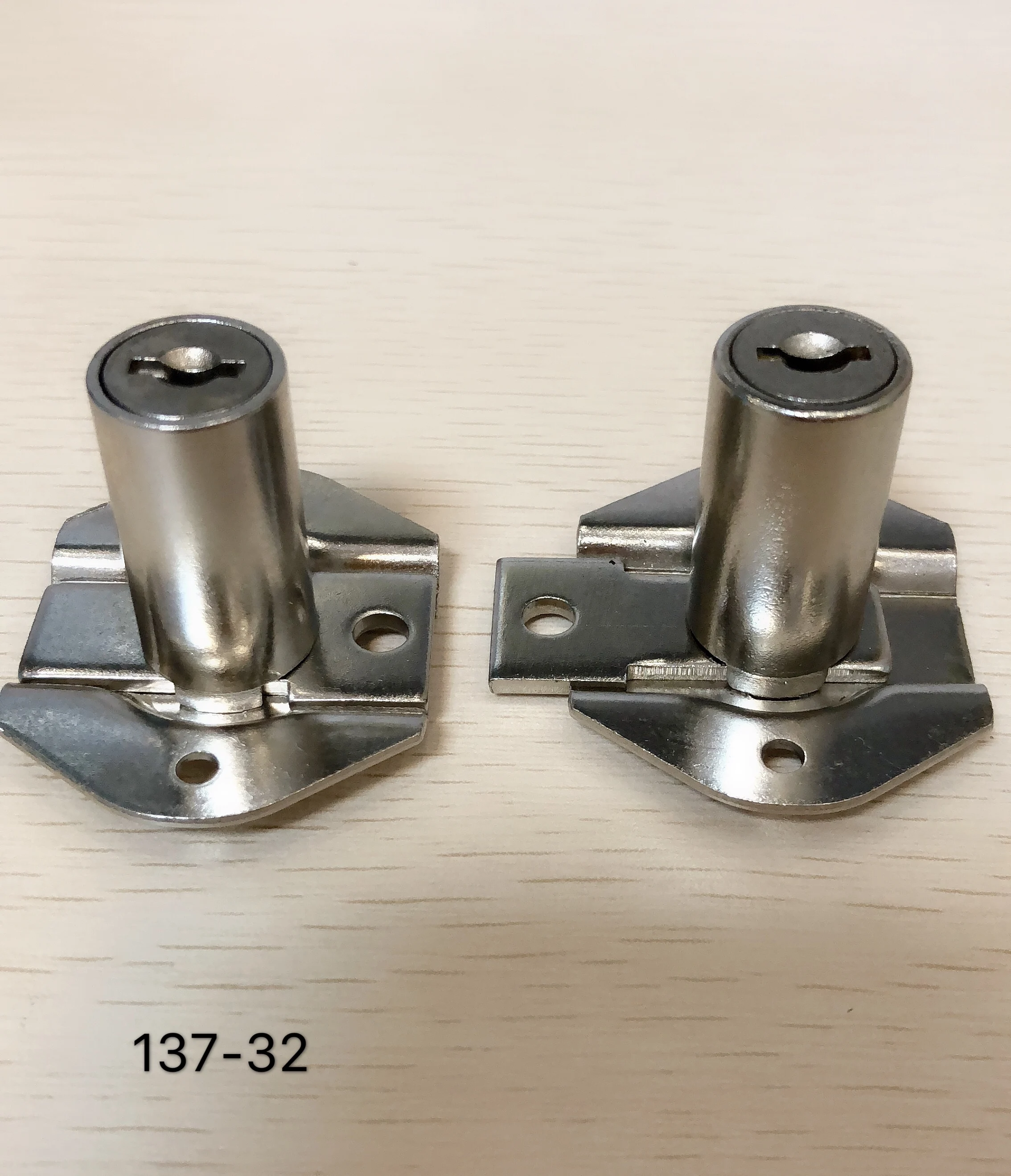 QT Industries Cabinet Drawer Lock Furniture Locks Drawer Cabinet Lock