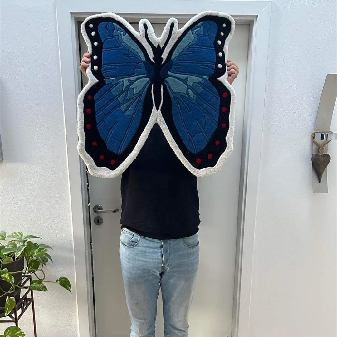 Professional Supplier 3d Floor Mat Carpet With Logo Character Design Shape Handmade Area Custom Rug