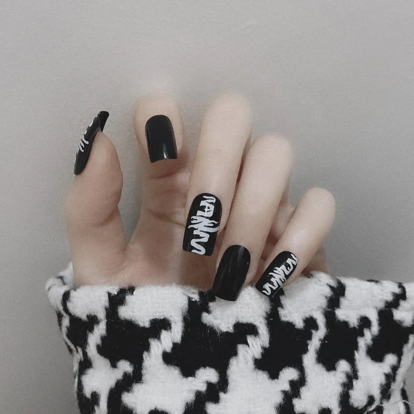 24pcs Nails Best-selling beauty personal care press on nails nail art Artificial Fingernails