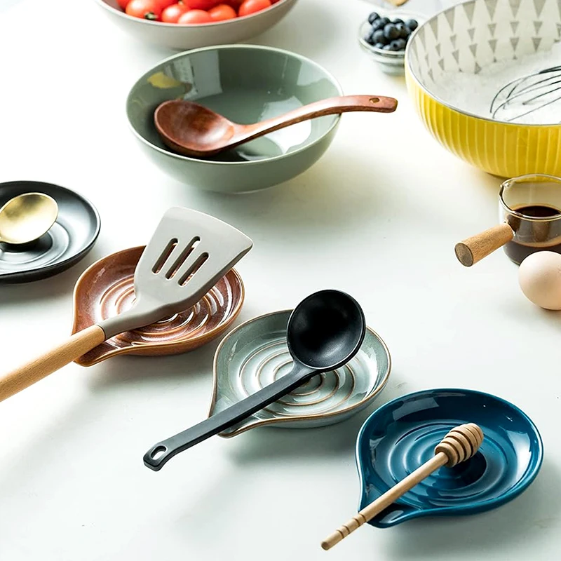 Handcraft Kitchen Spoon rest ladle holder Stoneware Reactive glaze spiral design Customized Spoon rest Spatula holder
