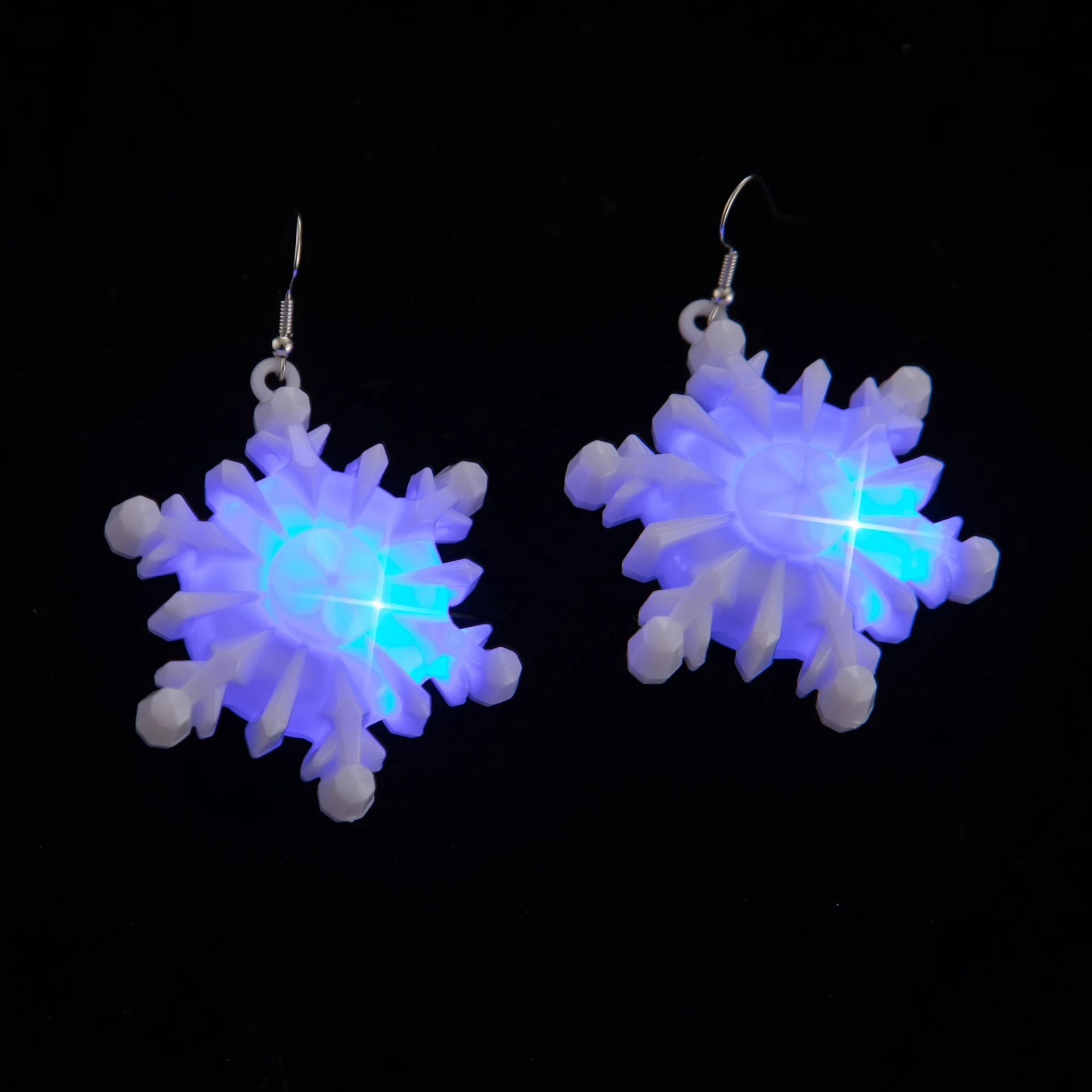 Xmas Party Accessory Led Flashing Snowflake Hanging Earring Light Up Christmas Earrings